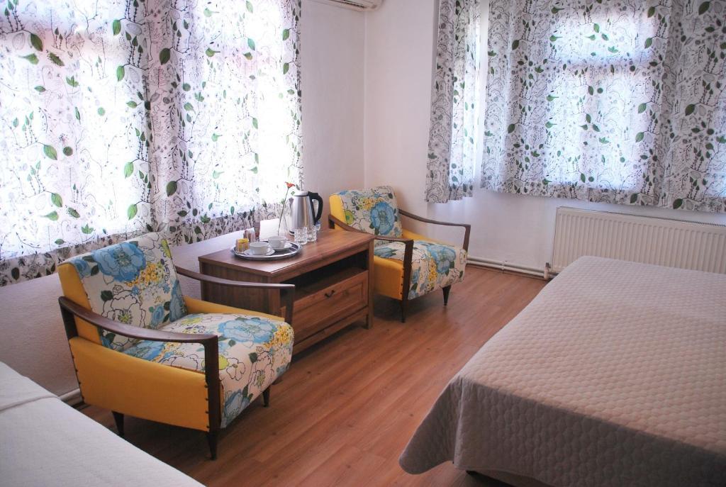 Efharisto Hotel Tenedos Buitenkant foto