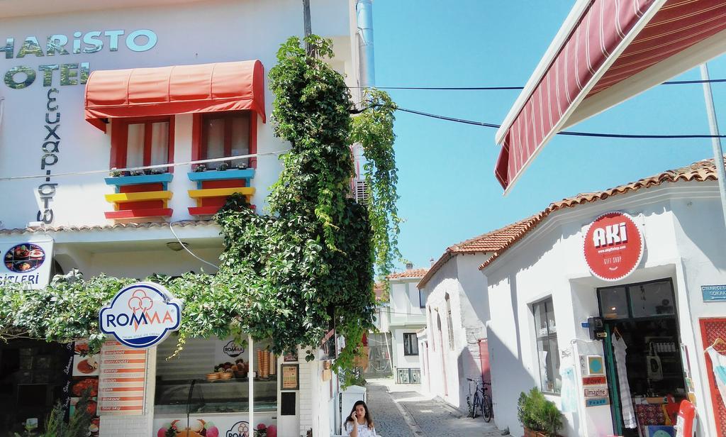 Efharisto Hotel Tenedos Buitenkant foto